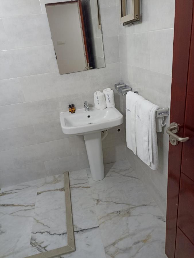 Mji Group Hotel Tan Tan Bagian luar foto