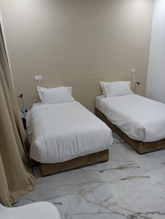 Mji Group Hotel Tan Tan Bagian luar foto