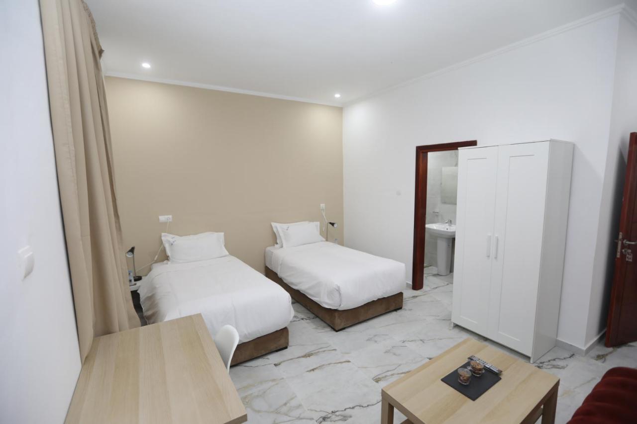 Mji Group Hotel Tan Tan Bagian luar foto